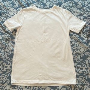 ⚡️NWOT⚡️White Tee
